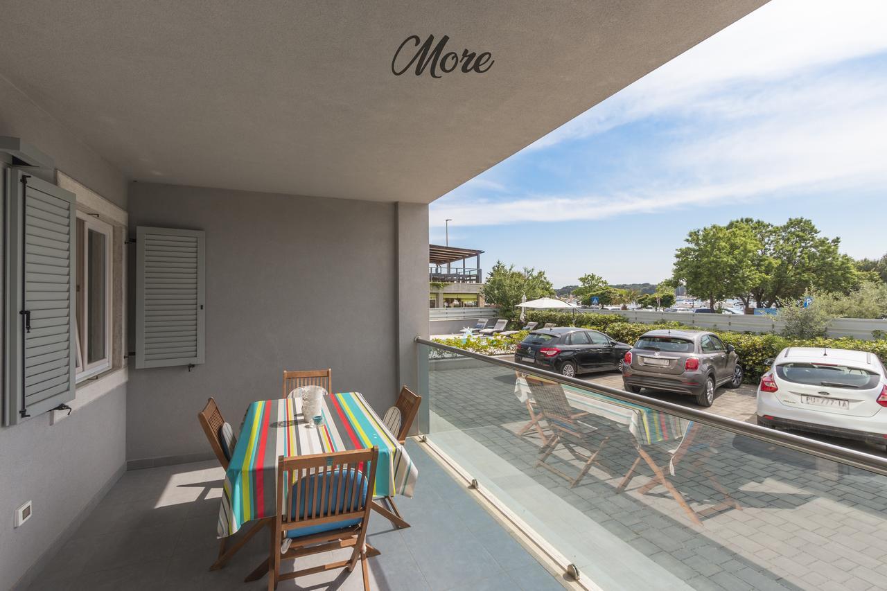 מדולין Apartment Lux More מראה חיצוני תמונה